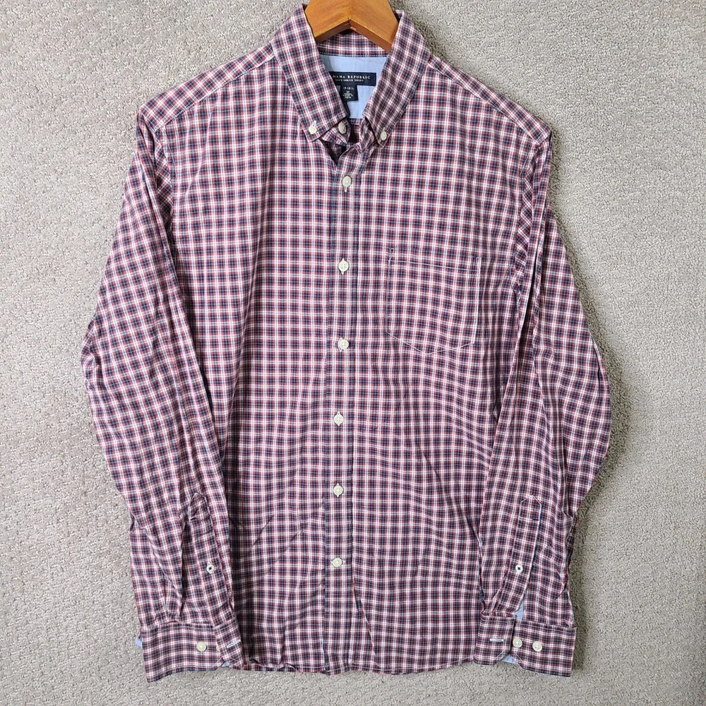 Banana Republic Shirt Mens Medium Red Plaid Soft Wash Button Down Cotton Casual